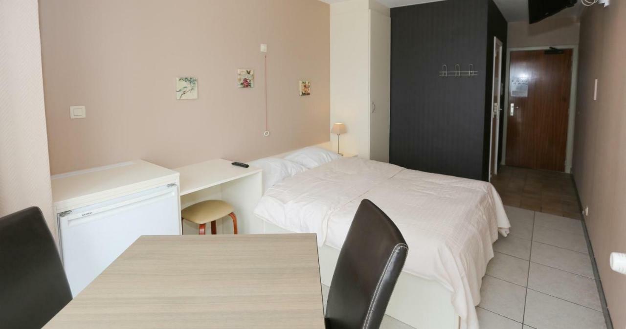 Hotel De Zeebries Budget Middelkerke Zewnętrze zdjęcie